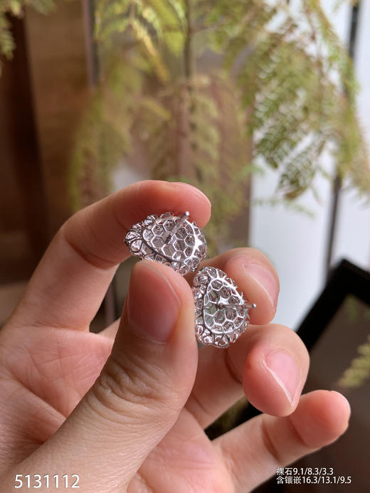 5131112，葫芦耳钉。具体价格微信咨询 商品图5