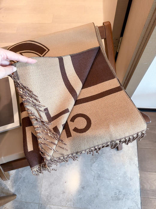 秋冬特惠💰150 香奈儿围巾 女神及日常都非常好搭配的款 商品图3