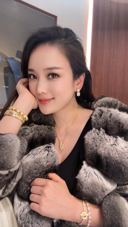 GAONAS 时尚臻奢贵气金色蛋形项链11857XGO 商品图4