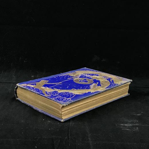 1902年 安德鲁·朗格《紫罗兰童话书》 多幅彩色与大量黑白插图 漆布精装32开 商品图1