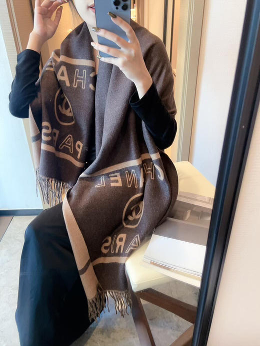 秋冬特惠💰150 香奈儿围巾上新 经典茶花优雅Coco风 商品图0