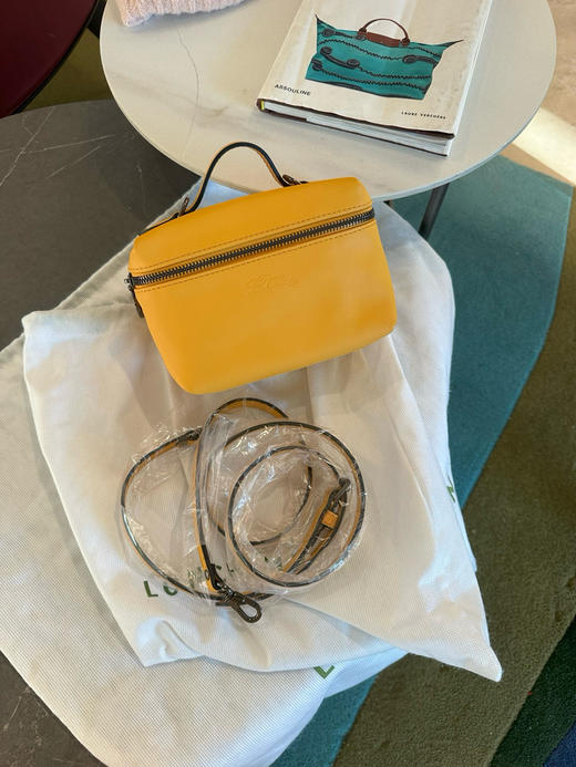 在途国现Longchamp龙骧盒子包1580元 商品图0