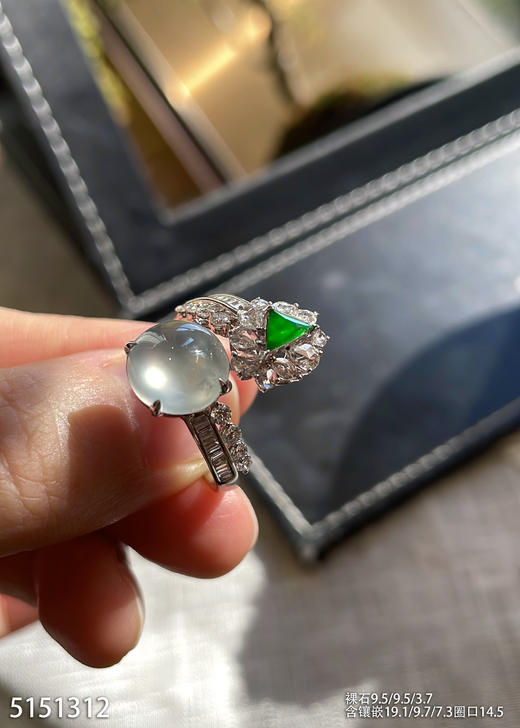 5151312，蛋面戒指。具体价格微信咨询 商品图1