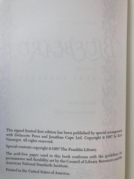 签名首版！库尔特・冯内古特《蓝胡子》 富兰克林图书馆豪华皮装本 商品图4