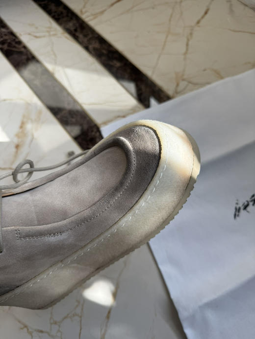 极限特惠24H 渠道货 马塞 魔芋色 parapana 擦色做旧麂皮 厚底皮靴 亏清 实际跟高4cm 准码很准 只换码 不退货 商品图5