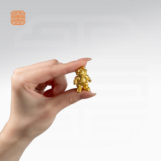 玺匠金铺《足金生肖机甲之猪》足金9999 吊坠项链生日礼物 商品图5