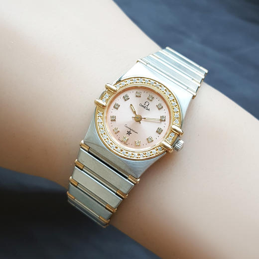 【95新】OMEGA 欧米茄1370.20.00石英机芯22.5MM（女款）星座系列精钢/18K黄金；后镶钻石表圈 241225TJ15 商品图7