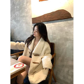 金蘑菇菇 "羊羊可爱多"/进口仿真美丽奴羊羔毛外套