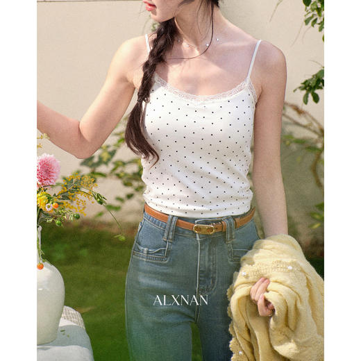 鹿向南「私域暖调」杏色蕾丝边波点背心吊带女春修身显瘦内搭上衣 商品图4