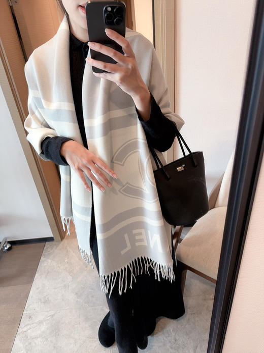 秋冬特惠💰150 香奈儿围巾 女神及日常都非常好搭配的款 商品图3