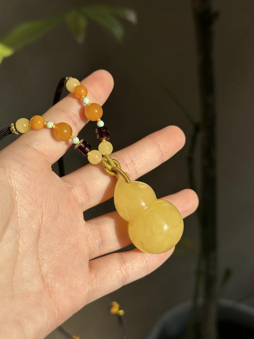 时光的礼物——高品质原创能&L亮 珠宝蜜蜡专场！天燃蜜蜡高货闭眼入，正源俄料、乌料｜白花蜜、金绞蜜、鸡油红一网打尽！亿万年凝华，戴在身上就是和好云打交道～ 商品图6