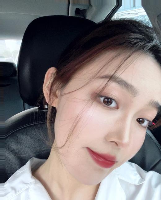 人间香奈儿魅力炫光唇釉散落人间的钻石‼️ 商品图5