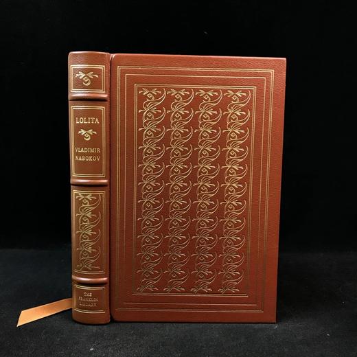 限量版！弗拉基米尔・纳博科夫《洛丽塔》 配插图 富兰克林图书馆豪华皮装本 商品图0