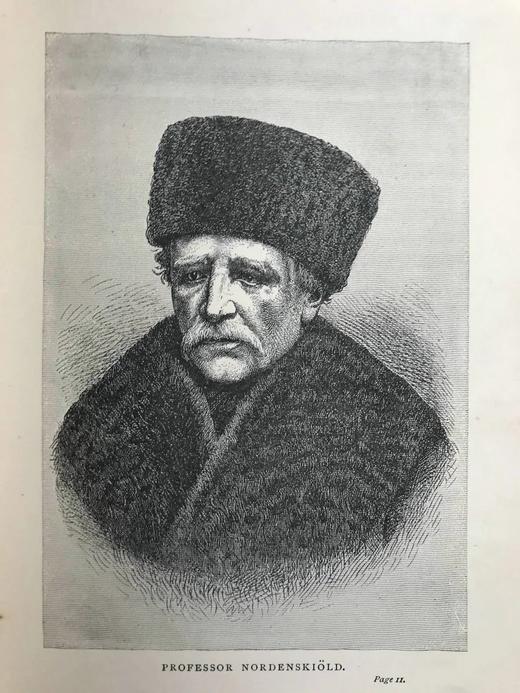 1899年 穿越格陵兰岛的冰原 12幅插图 漆布精装32开 商品图5