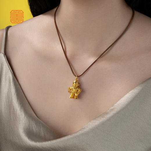 玺匠金铺《足金生肖机甲之猴》足金9999 吊坠项链生日礼物 商品图6