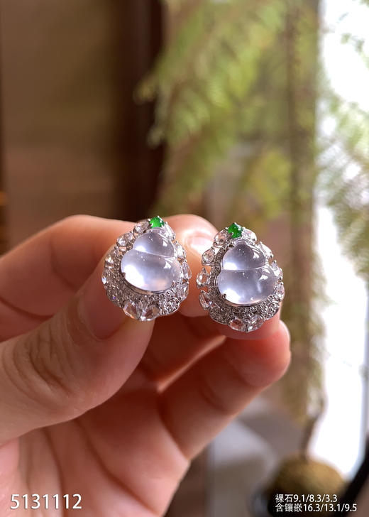 5131112，葫芦耳钉。具体价格微信咨询 商品图2