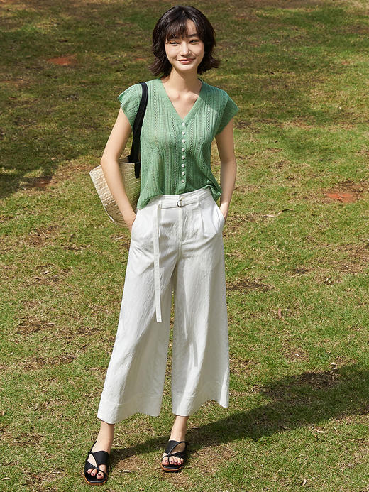 深棕色镂空针织马甲女 夏季薄款 V 领单排扣无袖外搭透气显瘦背心 商品图2