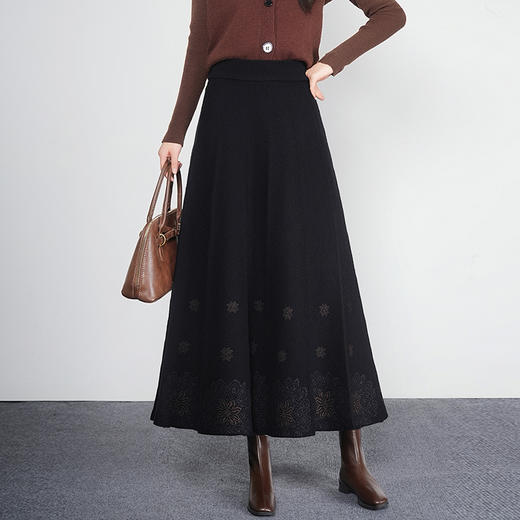 冬款针织印花毛线大摆裙，松紧腰垂感修身百褶A字裙MYX8302 商品图0