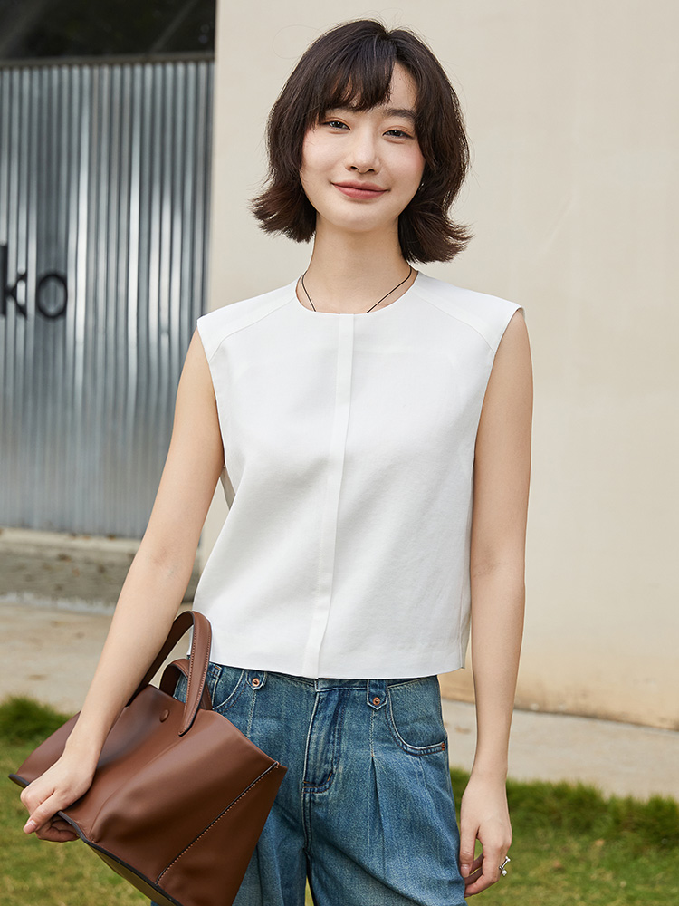法式慵懒风白色圆领无袖雪纺上衣 压褶细节后拉链 夏季宽松遮肉通勤背心