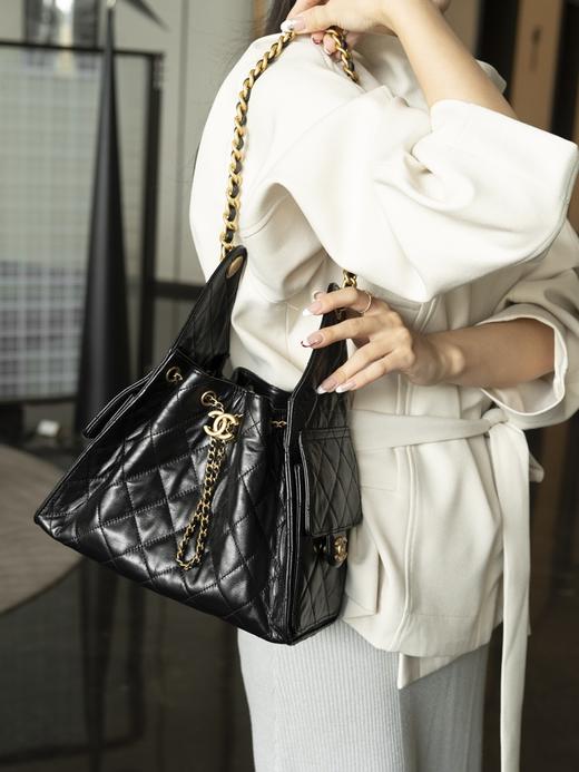 香奈儿 25Bag 25C 经典菱格皮穿链徽标Logo 牛皮材质金色五金 腋下包单肩包 抽绳水桶包 黑金🖤 小号（LZ*MM） 商品图4