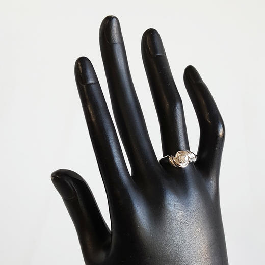 AU750白金时尚设计款0.18克拉钻石戒指16.5号（戒圈可改）291225NJ08 商品图8