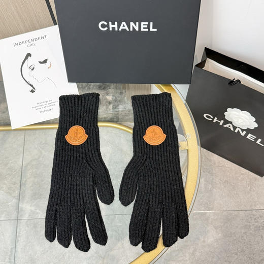 秋冬特惠💰180 蒙口爆款手套 M家专柜同步logo字母针织保暖手套 商品图2
