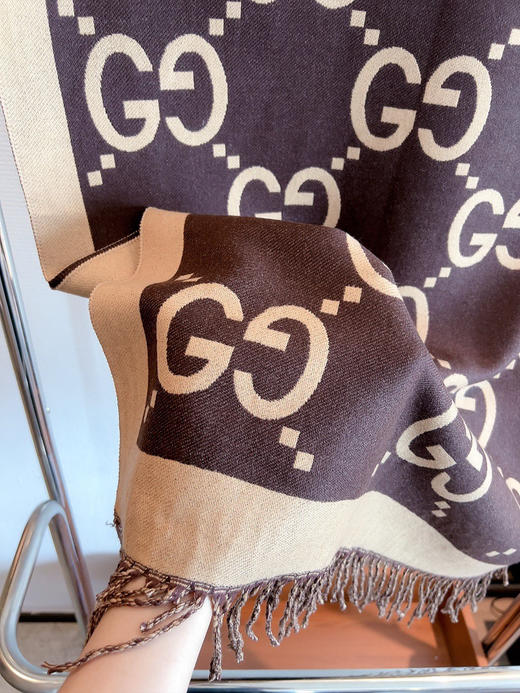 秋冬特惠💰150 古驰围巾 女神及日常都非常好搭配的款 商品图4