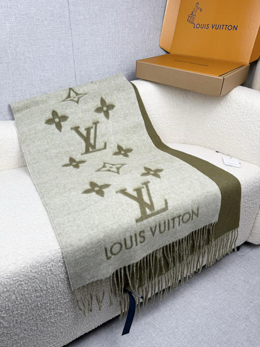 秋冬特惠💰300 LV围巾 霍思燕同款披肩围巾两用！ 商品图5