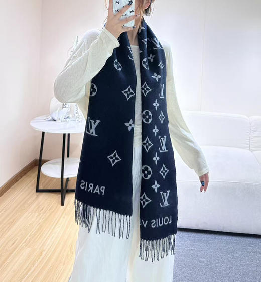 秋冬特惠💰280 LV经典围巾以Vivienne Reykjavik 2.0 版本迎接马年新春 商品图3