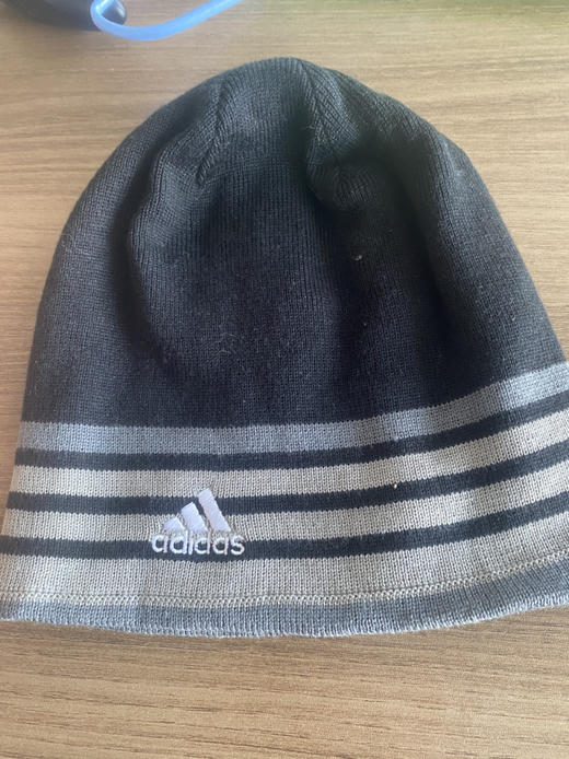 全新正品阿迪达斯和彪马冬帽68元三顶.款式颜色随机 商品图6