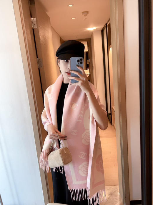 秋冬特惠💰150 香奈儿围巾 难得一见的单品 商品图3