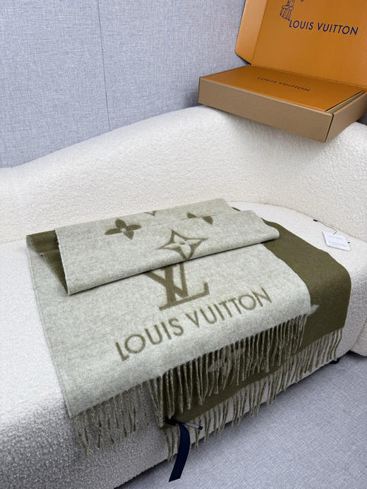 秋冬特惠💰300 LV围巾 霍思燕同款披肩围巾两用！ 商品图7