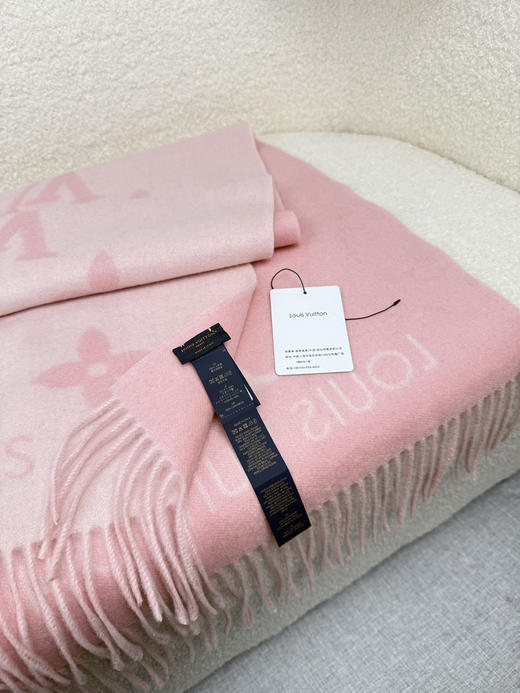 秋冬特惠💰300 LV围巾 霍思燕同款披肩围巾两用！ 商品图7