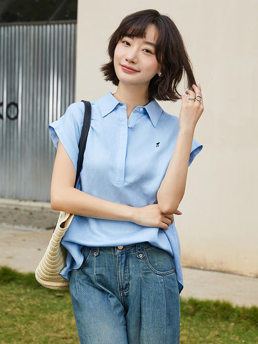 松弛感拉满！米白色爱心刺绣翻领半开襟小飞袖衬衫 夏季通勤百搭显瘦无袖上衣 商品图1