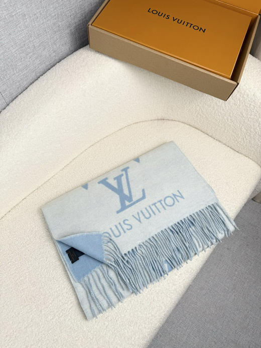 秋冬特惠💰300 LV围巾 霍思燕同款披肩围巾两用！ 商品图2