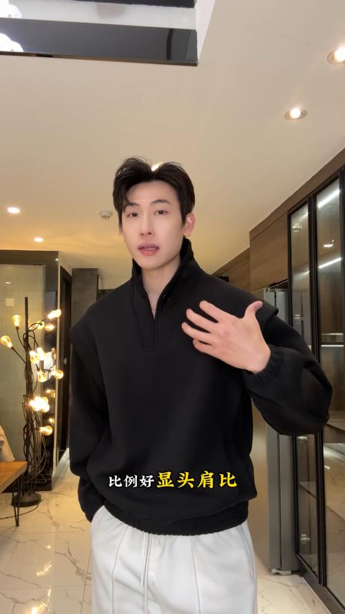 26WY34SDSA男士秋冬新款痞帅男装潮牌纯色假两件高领卫衣百搭宽松上衣 商品图0