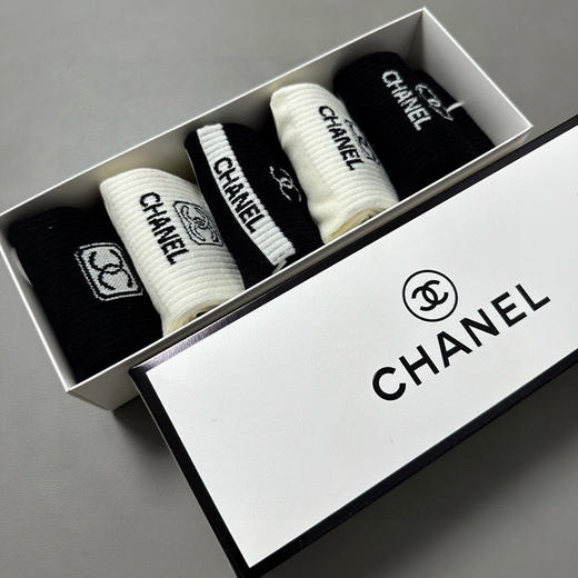 秋冬特惠💰130 香奈儿袜子 香奶奶家新品女款中筒袜子【一盒五双】纯棉材质，柔软舒适透气 商品图8