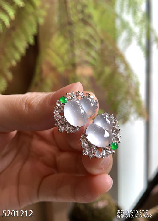 5201212，葫芦耳钉。具体价格微信咨询 商品图0