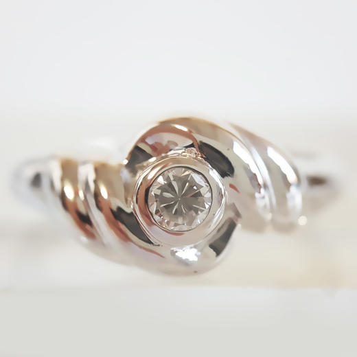 AU750白金时尚设计款0.18克拉钻石戒指16.5号（戒圈可改）291225NJ08 商品图2