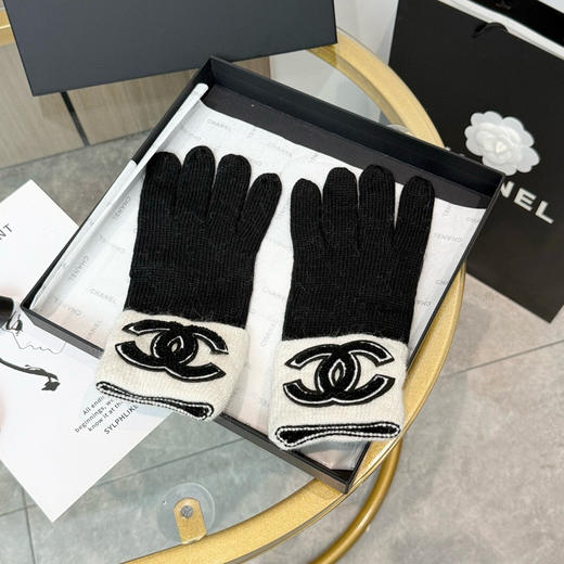 秋冬特惠💰220 爆款 香奈儿秋冬羊毛针织手套 纯色系列 商品图5