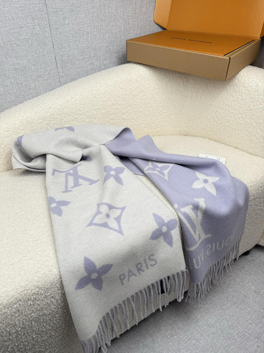 秋冬特惠💰300 LV围巾 霍思燕同款披肩围巾两用！ 商品图7