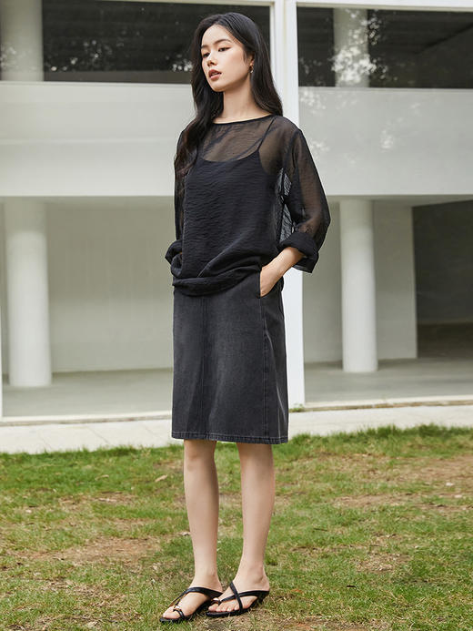 黑色肌理感圆领长袖衬衫 垂坠感宽松显瘦上衣 慵懒风通勤百搭衬衣 商品图1