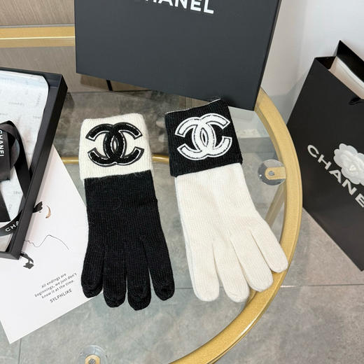 秋冬特惠💰220 爆款 香奈儿秋冬羊毛针织手套 纯色系列 商品图7