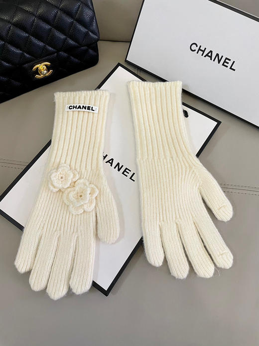 秋冬特惠💰180 香奈儿新款羊毛手套 手感更软细糯腻 商品图1