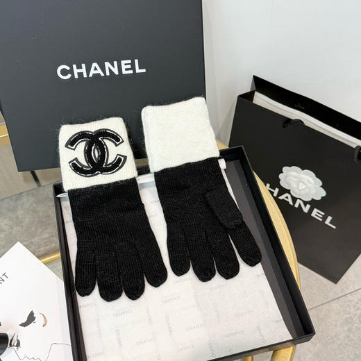 秋冬特惠💰220 爆款 香奈儿秋冬羊毛针织手套 纯色系列 商品图3