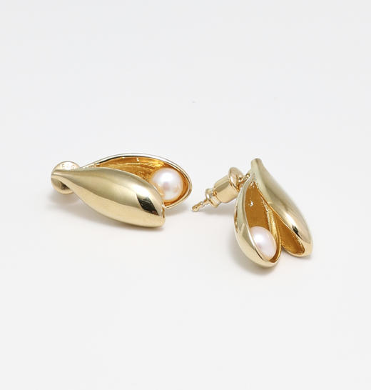 含晖·玉兰系列1-耳钉 商品图1