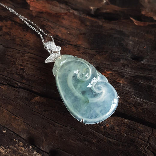 【天然正品】A货翡翠AU750白金镶钻镶天然冰种飘花如意造型翡翠（吉祥、平安）吊坠项链41.3*19.6*5.9MM（皆取最大值）281225NJS22 商品图3