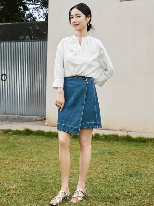 法式慵懒风奶白色圆领半拉链七分袖衬衫 宽松显瘦 夏季通勤气质衬衣 商品图1