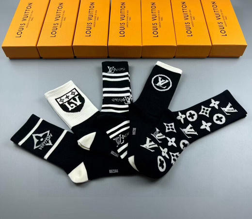 秋冬特惠💰130 LV袜子 驴家新品高筒袜子【一盒五双】纯棉材质，提花经典标志 商品图6