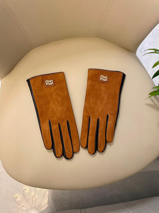 秋冬特惠💰240 缪缪女士新款手套 高档鹿茸皮搭配羊皮 商品图8